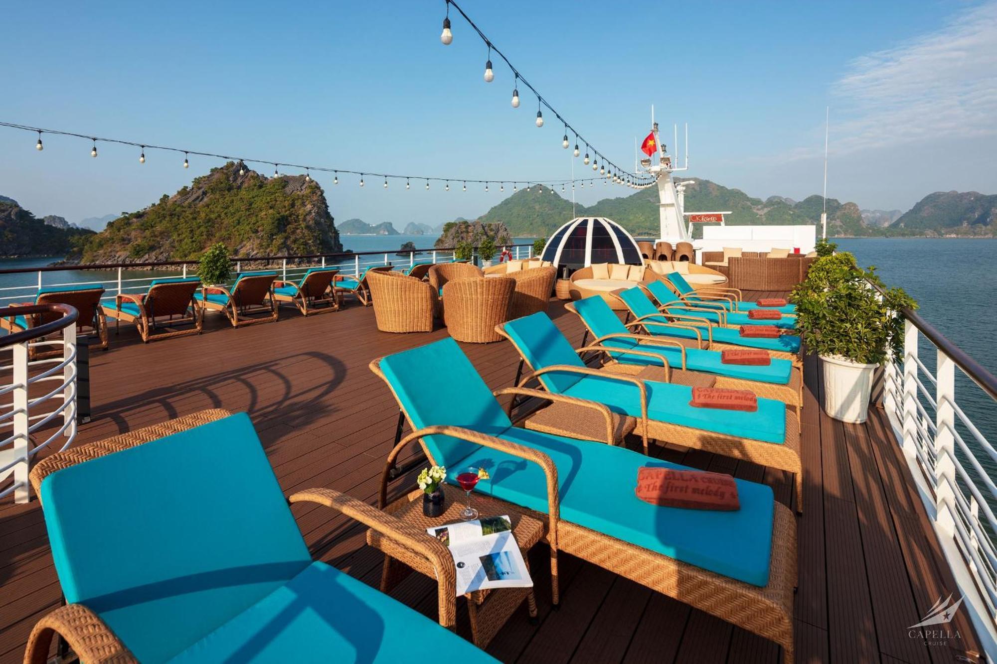 Halong Capella Cruise - Member Of Lyra Cruise Collection Hotel Ha Long Exterior photo